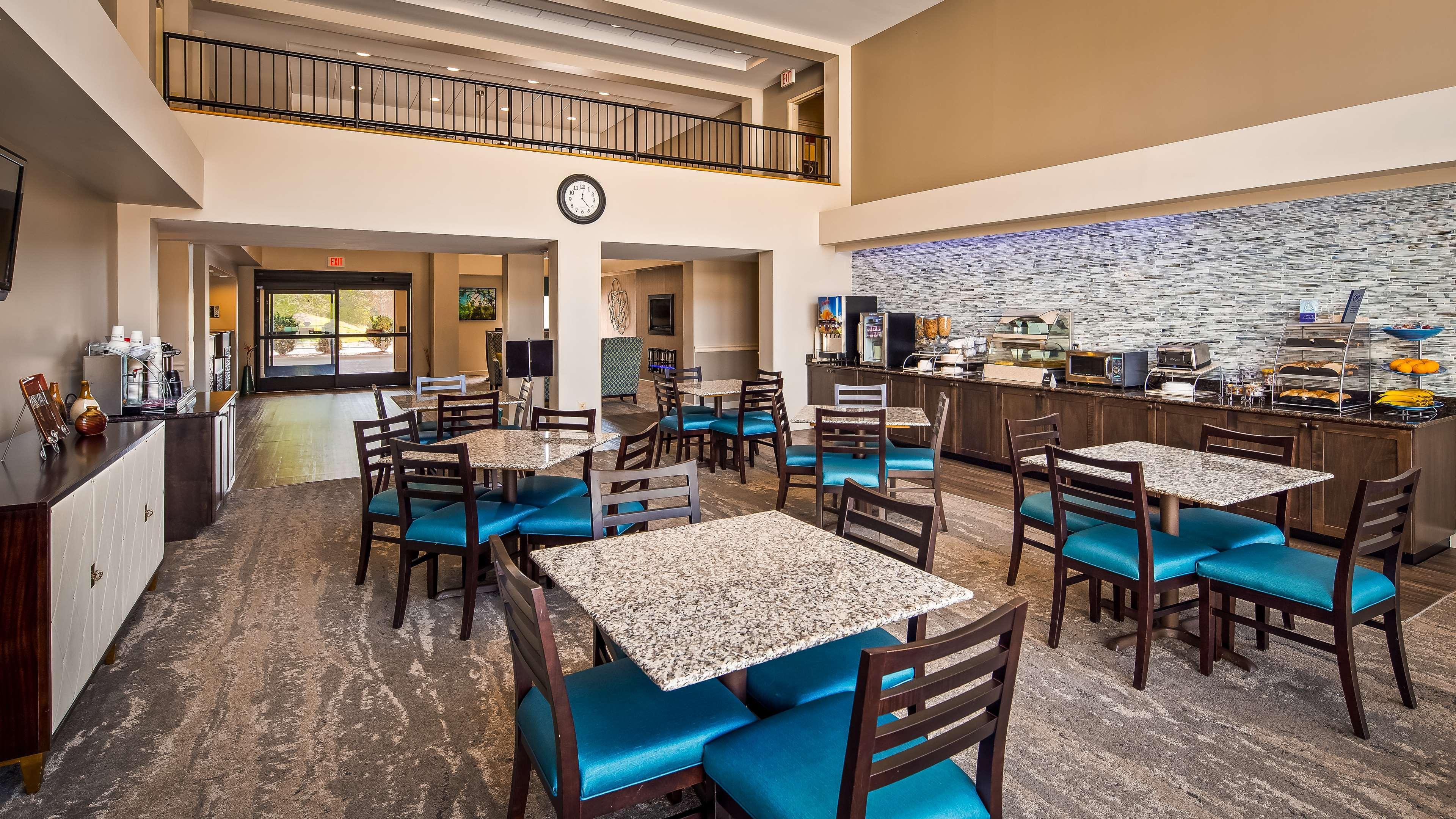 Best Western Plus Yadkin Valley Inn & Suites Jonesville Dış mekan fotoğraf