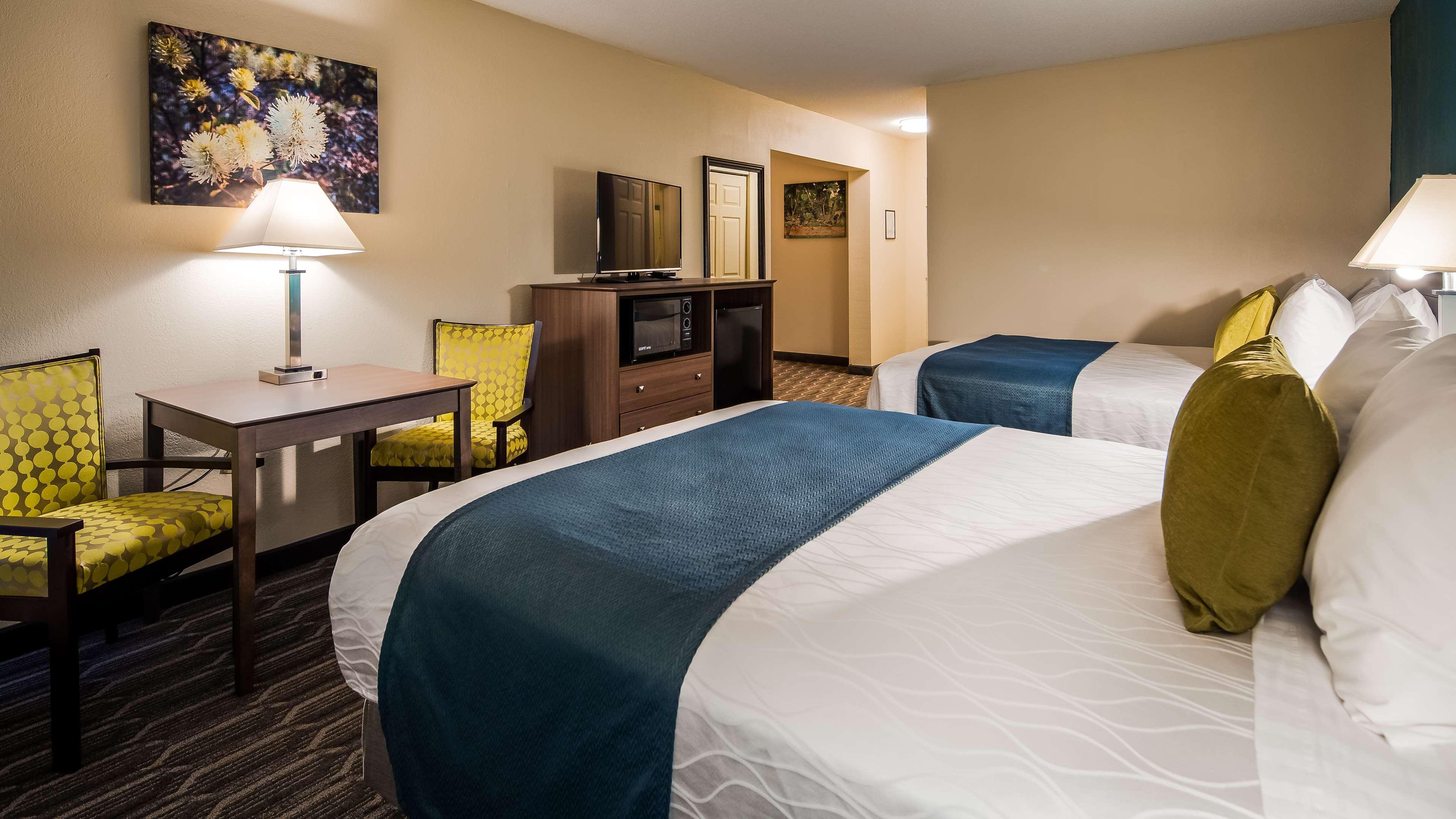 Best Western Plus Yadkin Valley Inn & Suites Jonesville Dış mekan fotoğraf