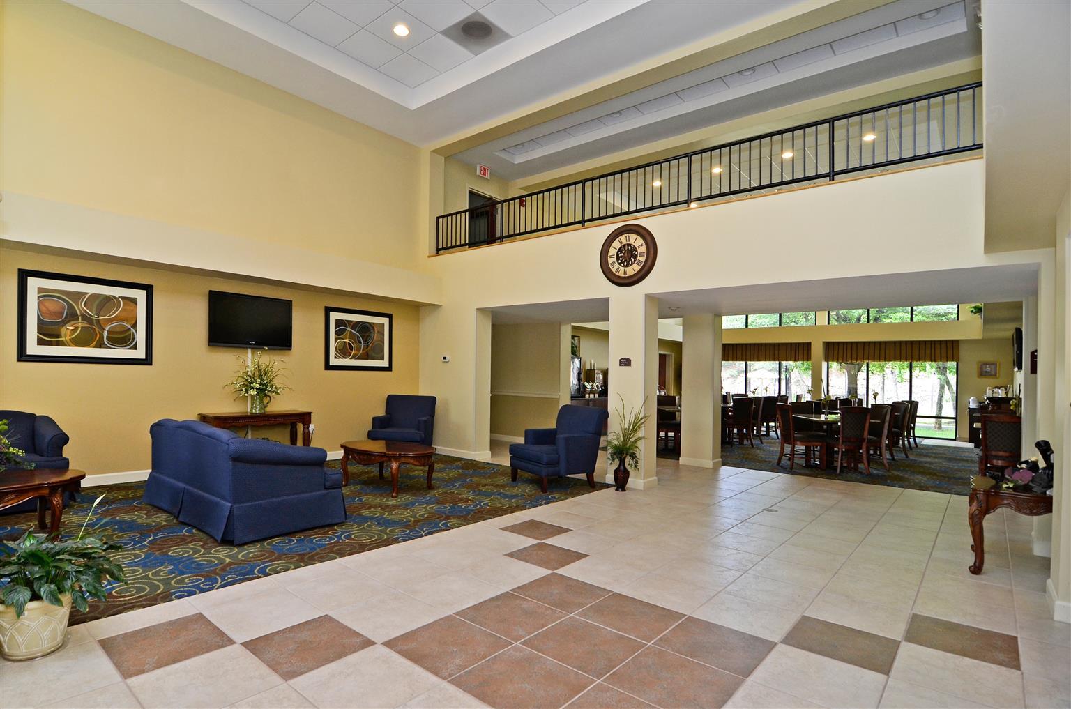 Best Western Plus Yadkin Valley Inn & Suites Jonesville İç mekan fotoğraf